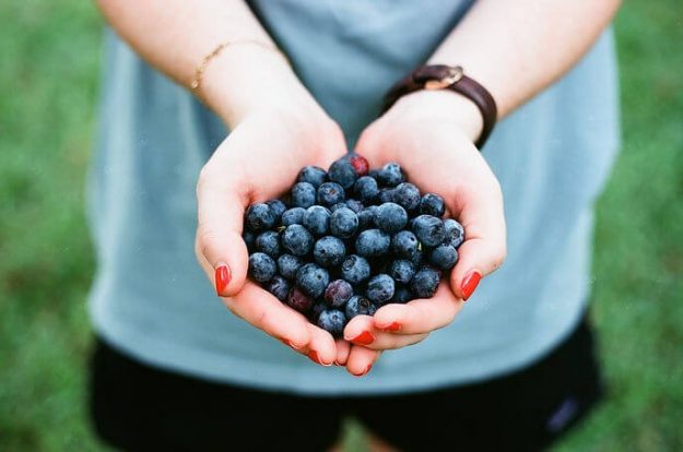 Antioxidant Foods vs. Supplements Antioxidant Foods vs. Supplements